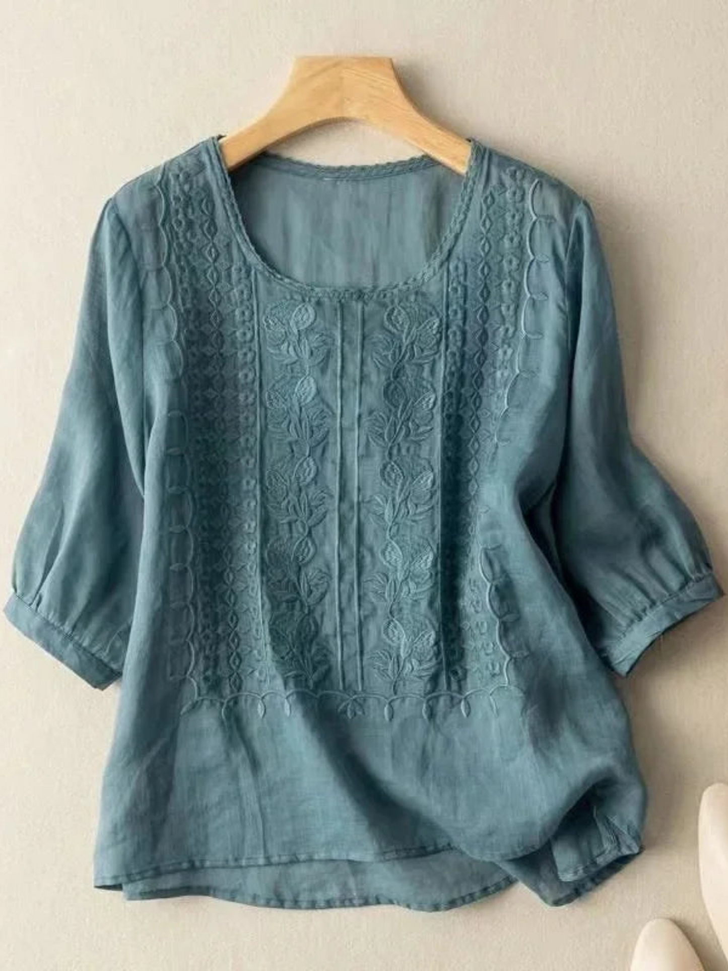 Bluse, bestickt, 3/4-Ärmel | schmeichelhafte Passform 1