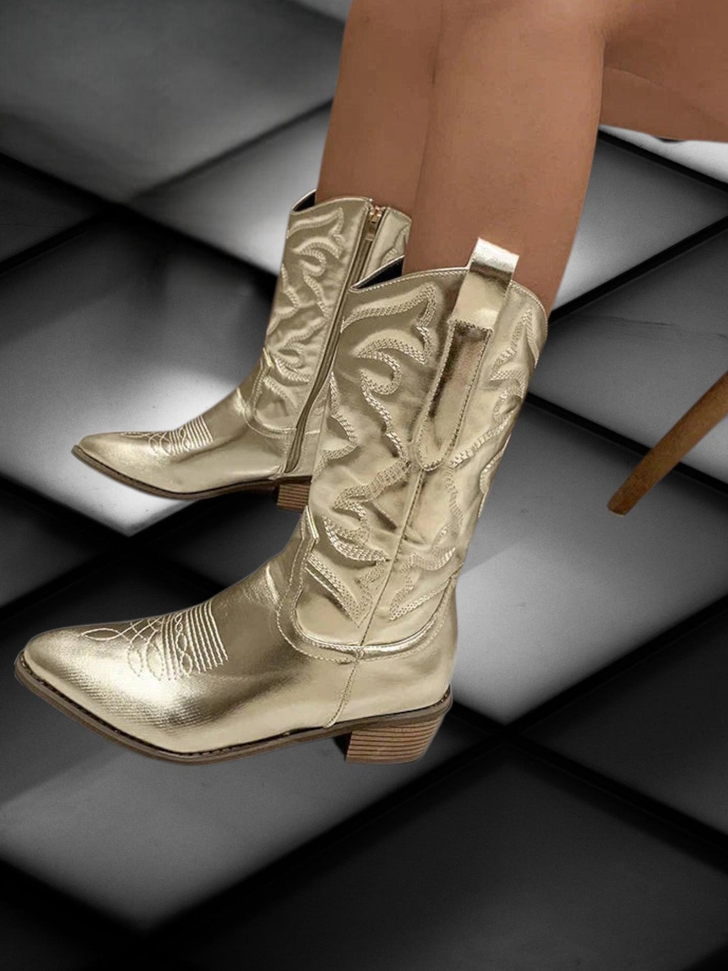 Cowgirl-Stiefel im synthetischen Leder mit mittlerer Höhe und gepolsterter Innensohle | Gold