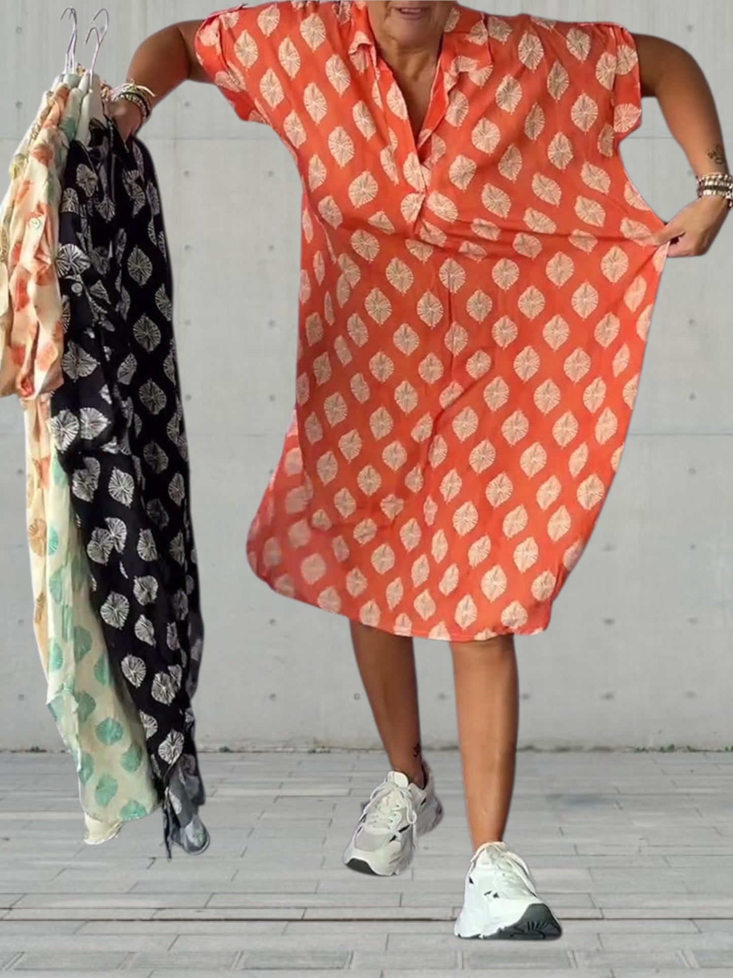Emma | Elegantes Frühlingskleid Damen mit Umgekehrtem Kragen und Kurzen Ärmeln aus Leichtem Stoff | orange 3