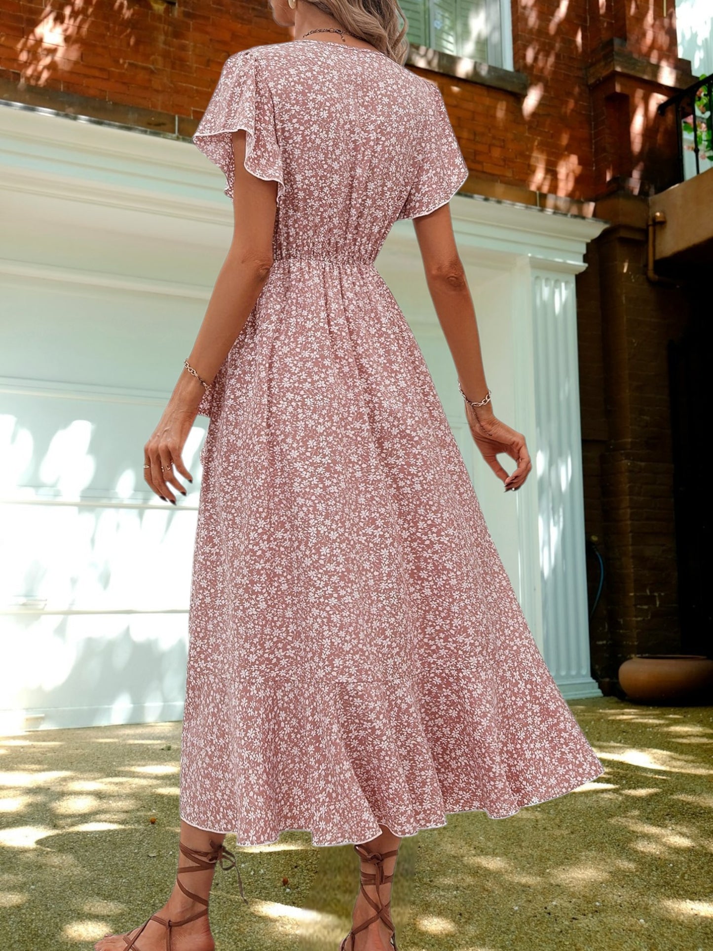 Indie | Charmantes Blumenschnürkleid für Damen aus leichtem Polyester in A-Line-Silhouette | Rosa 2