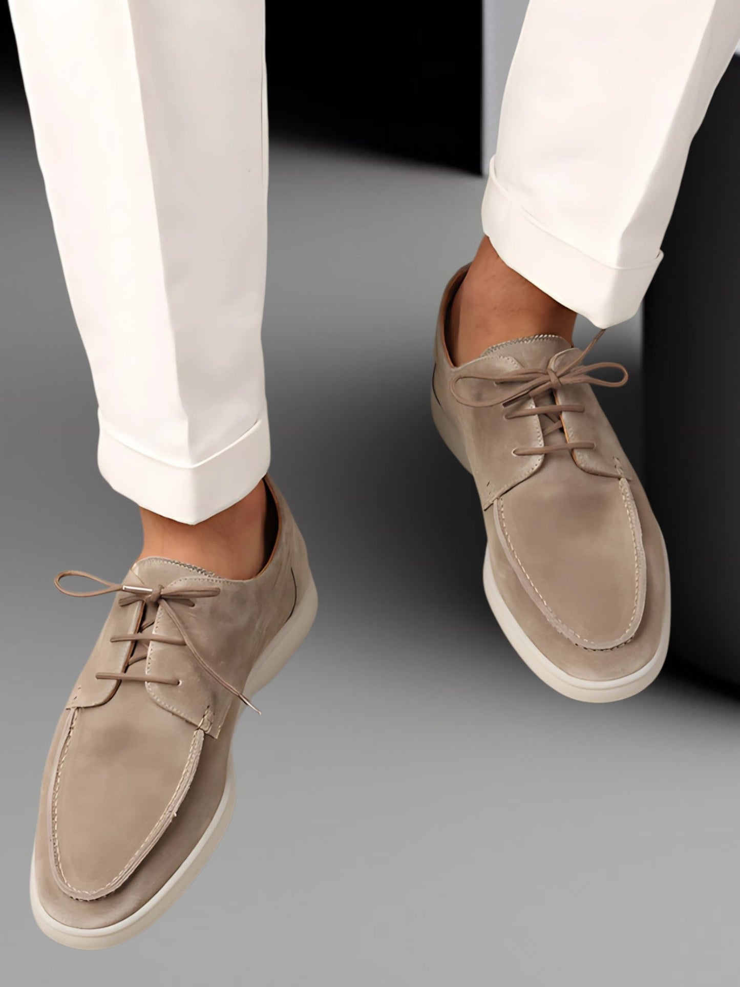 Klassische Herrenschuhe aus Leder mit gepolsterter Innensohle und Gummisohle 2