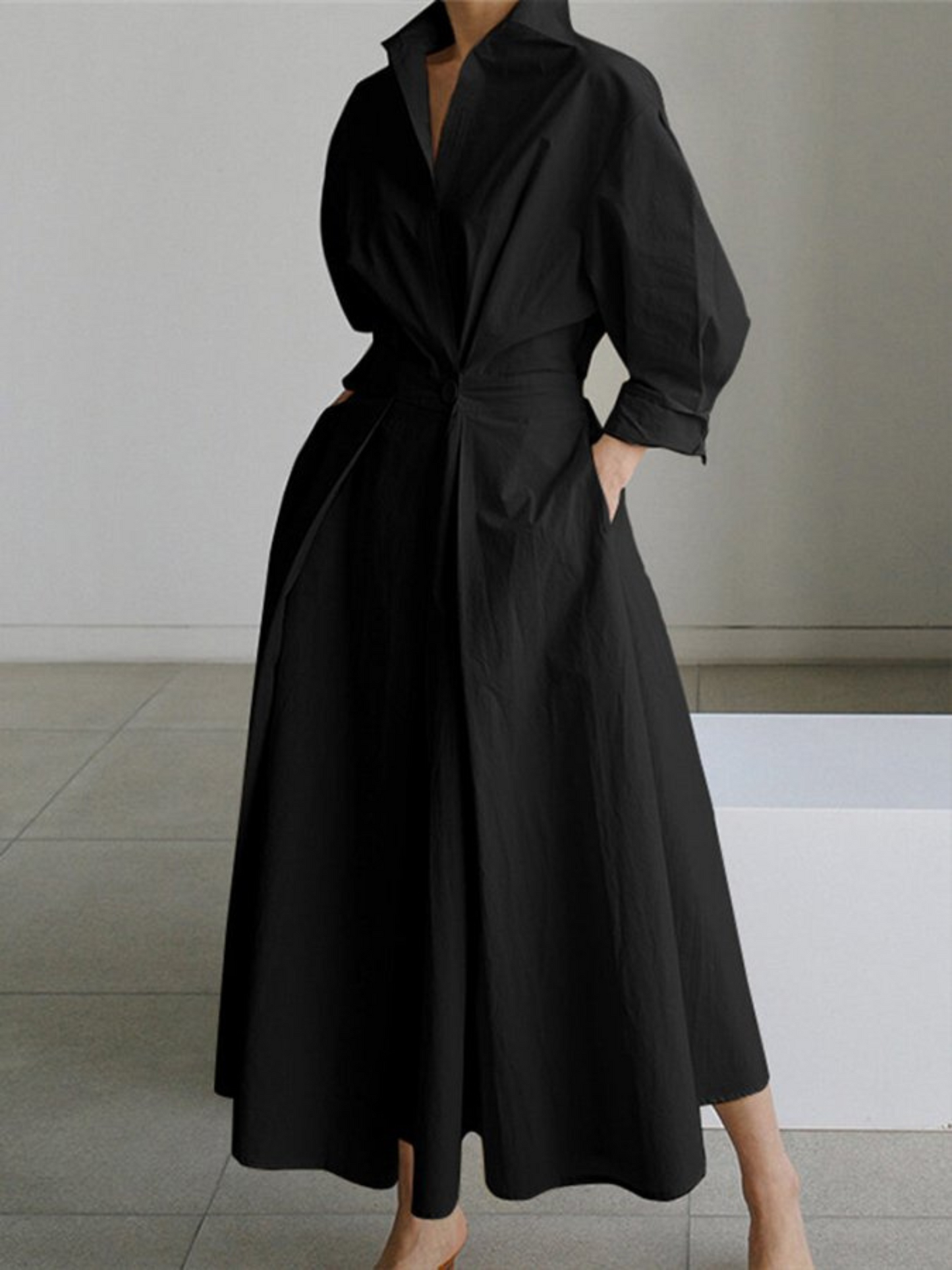 Langärmliges Sommerkleid | Modernes Design 1