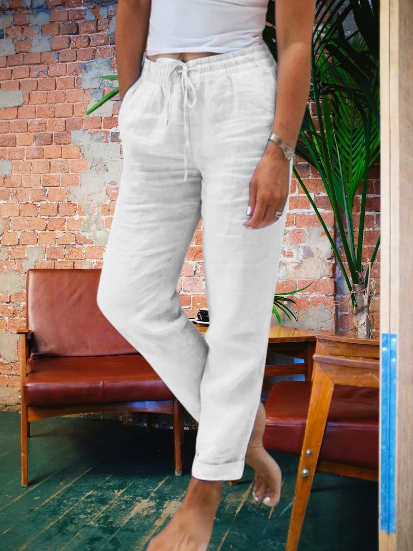 Luisa | Bequeme Stoffhose für Damen mit elastischem Bund und zeitlosem Design | Weiß