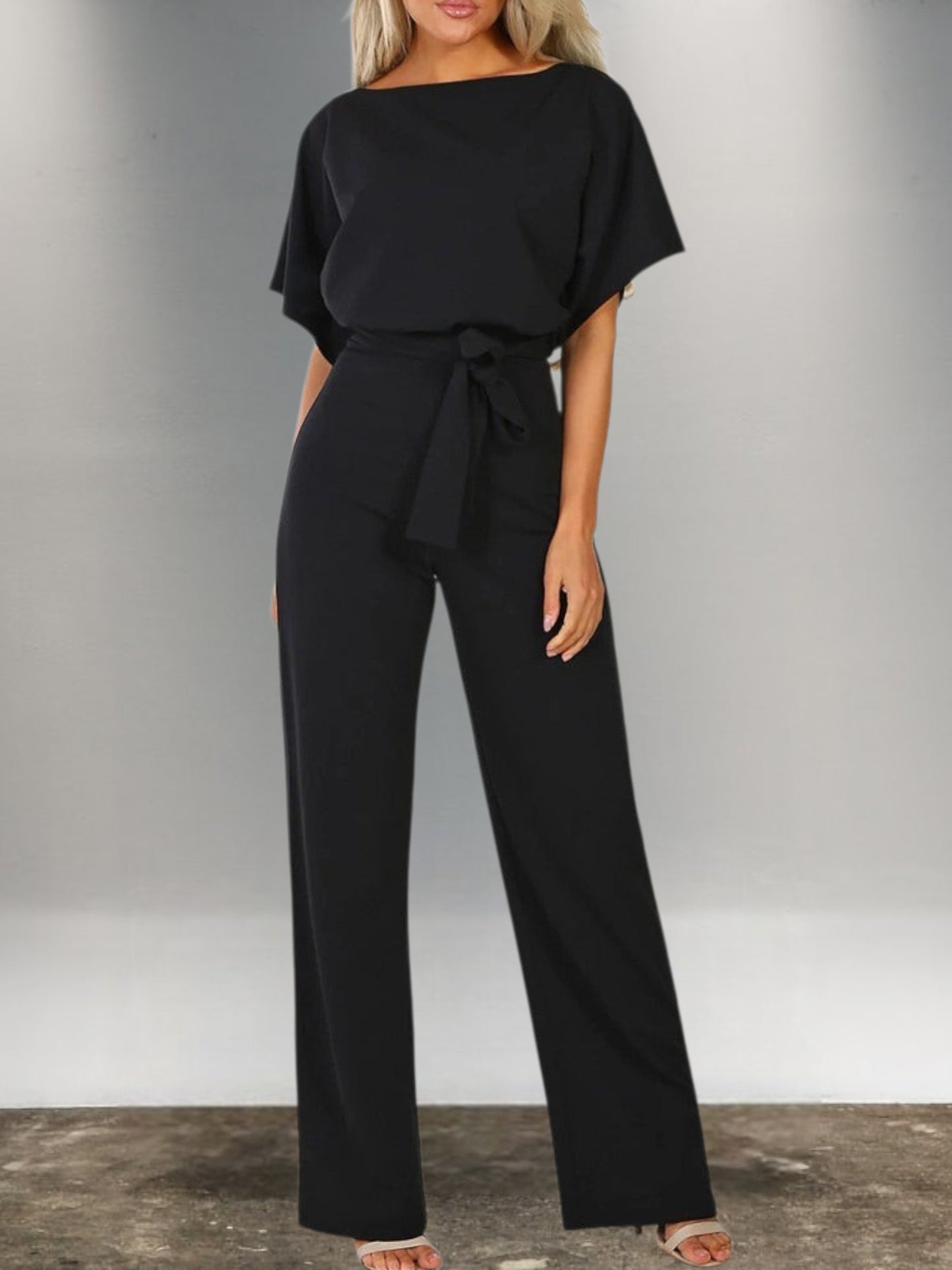 Mia | Figurbetonter Demi-Jumpsuit aus weichem Polyester für Frühling und Herbst | Schwarz
