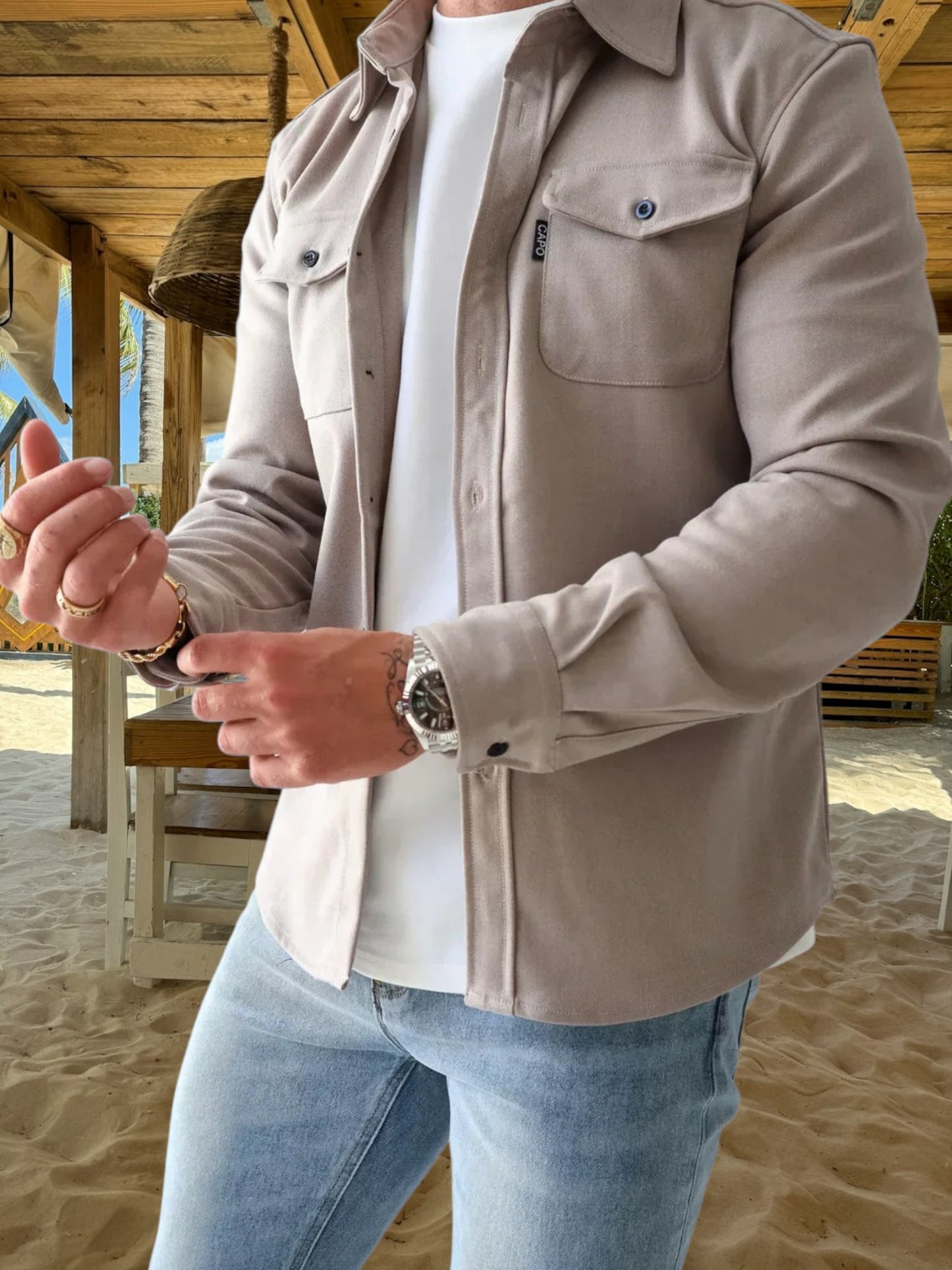 Oswin | Vielseitiges Overshirt aus robuster Baumwollmischung mit langem Arm und Knopfverschluss | Khaki