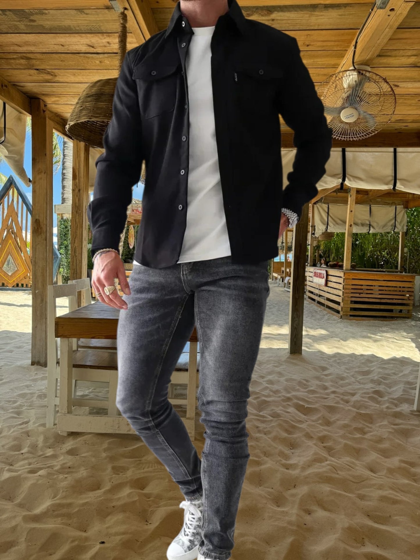 Oswin | Vielseitiges Overshirt aus robuster Baumwollmischung mit langem Arm und Knopfverschluss | Schwarz 3