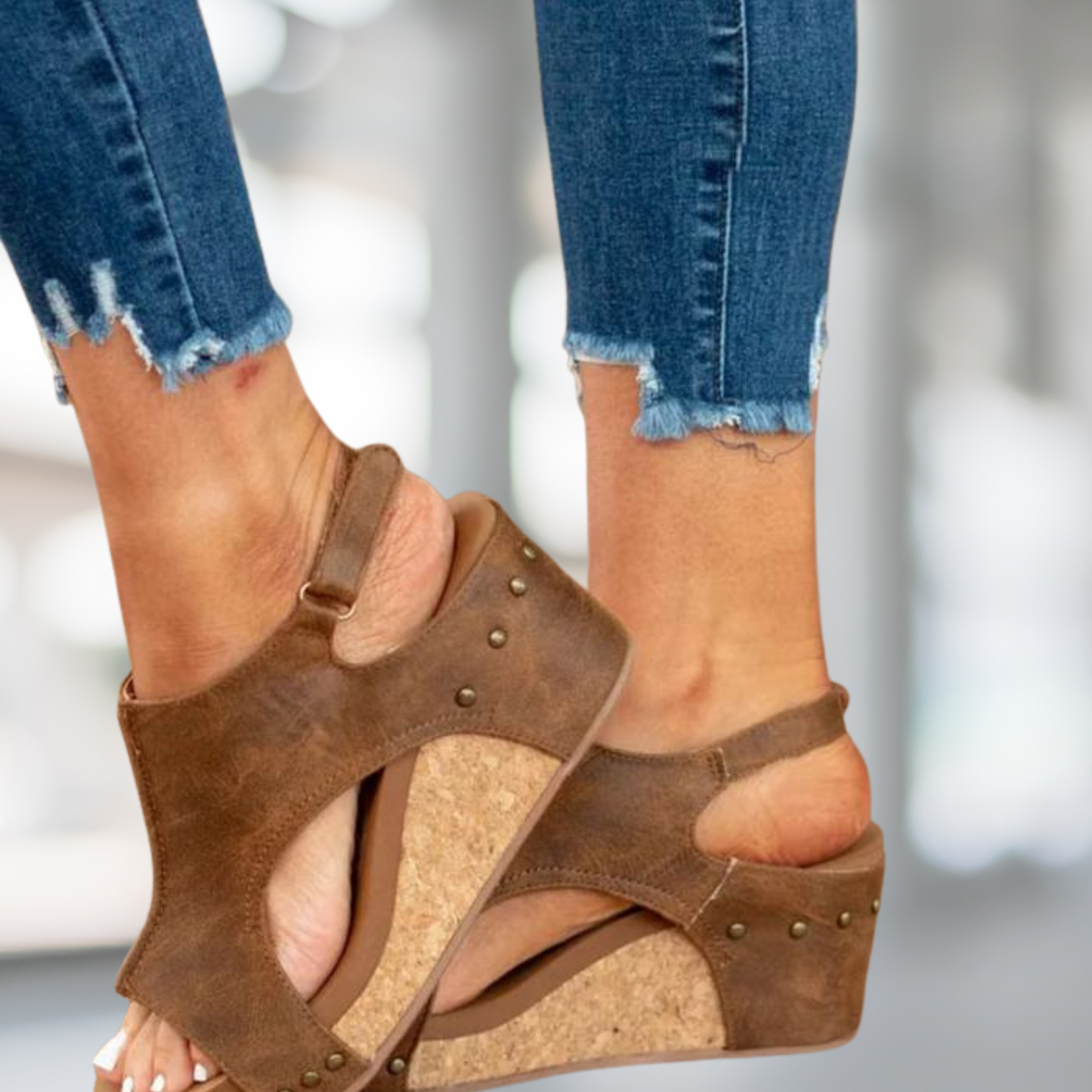 Sommerliche Ledersandalen mit sicherem Halt und einstellbaren Riemen | Braun