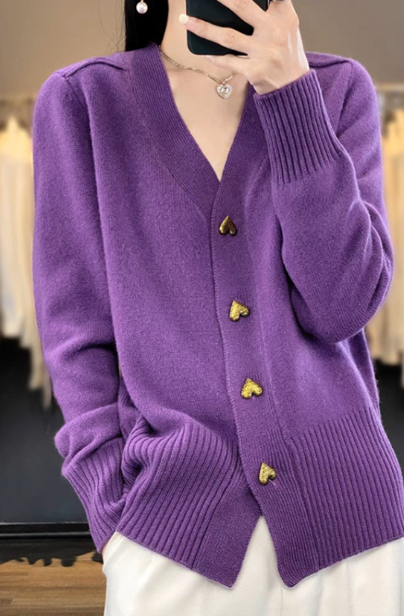 Strickjacke für Damen | Weicher Strick, Herzknöpfe 4