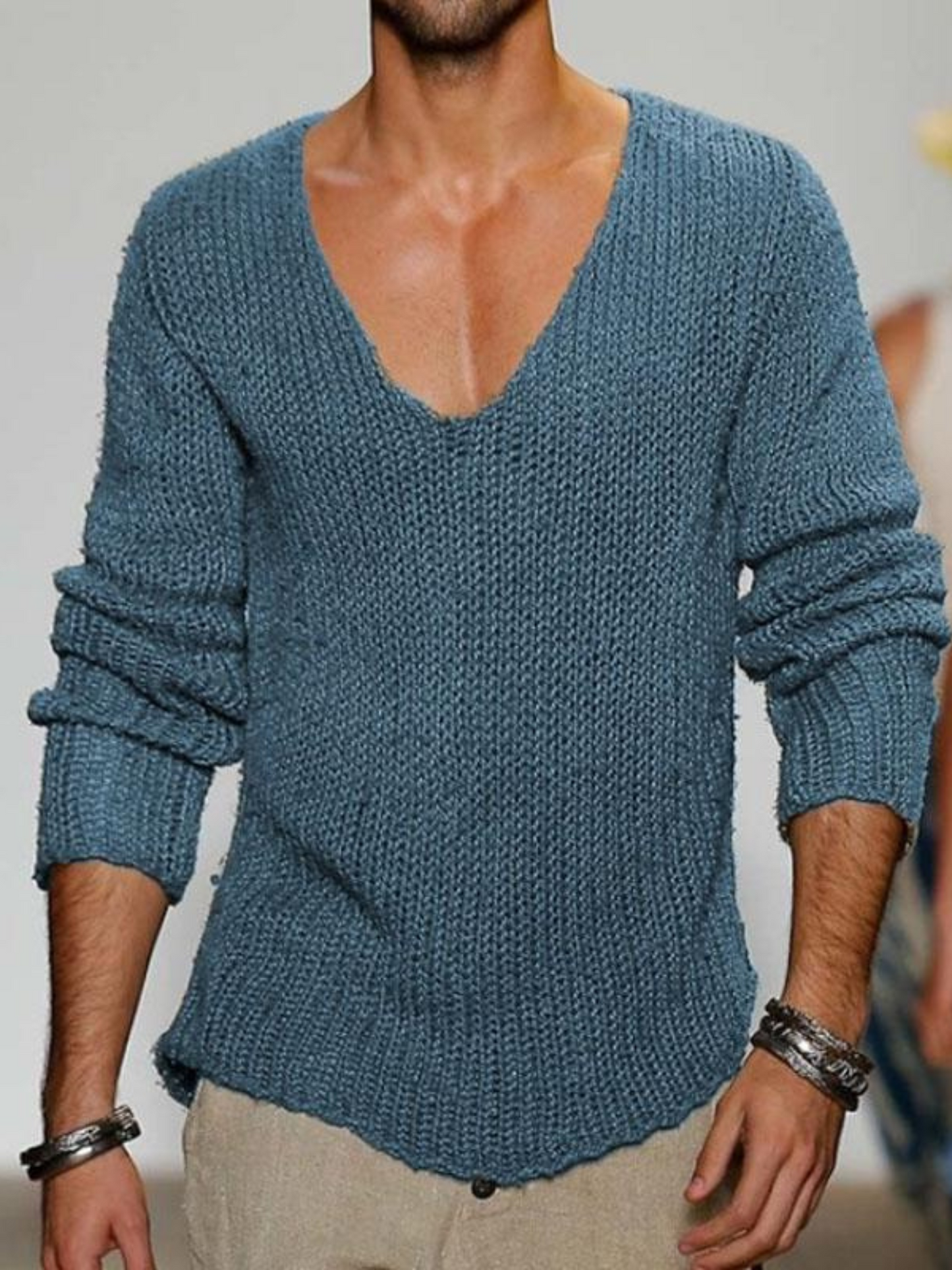 V-Ausschnitt Pullover für Herren | Lockere Passform 3