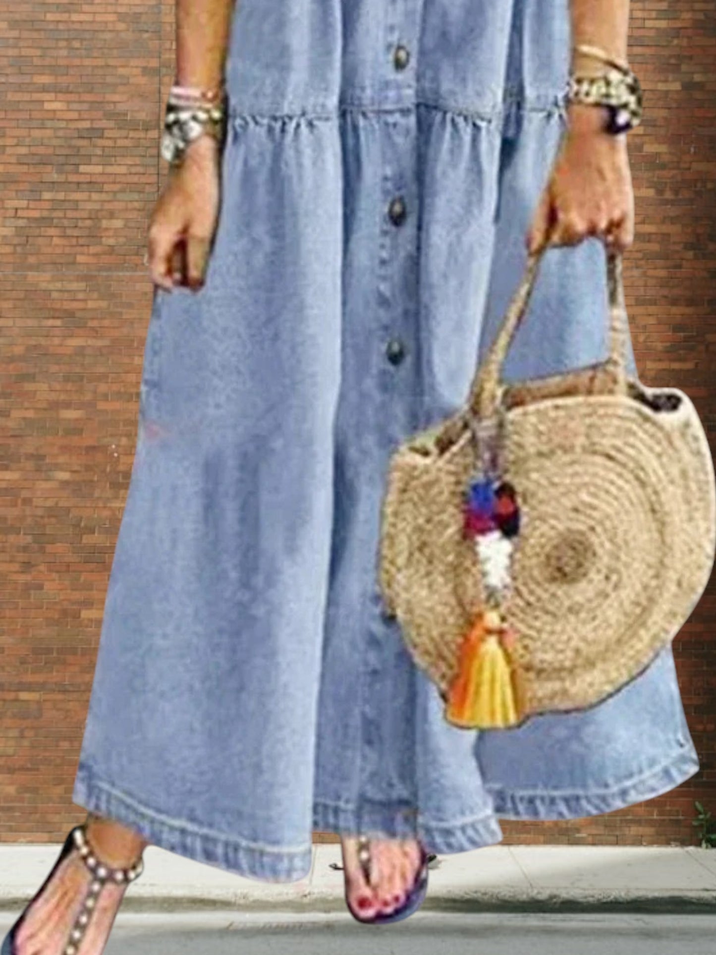 Vibeke | Elegantes Jeanskleid Damen mit schmeichelhaftem Schnitt und minimalistischen Design, ärmellos, Maxi-Länge | Hellblau 2