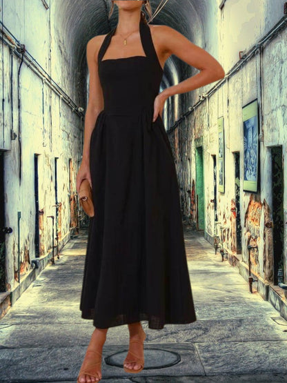 Clara | Elegantes Damenkleid mit Neckholder-Ausschnitt für Hochzeitsgäste in Midi-Länge aus hochwertigem Polyester | Schwarz 2