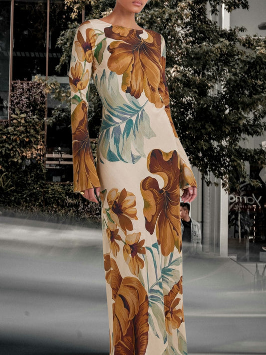 Clara | Elegantes Maxikleid mit botanischem Muster, abnehmbaren Puffärmeln und langen Ärmeln | Braun