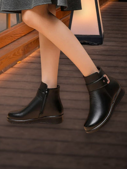 Clara | Orthopädische Stiefel für Damen mit Rutschfester Sohle & Ergonomischer Unterstützung | schwarz 2
