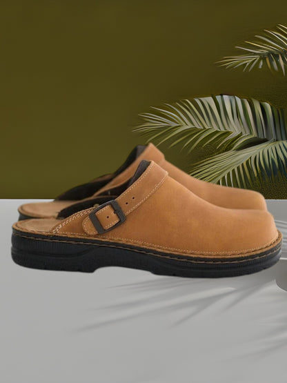 Cody | Stilvolle Leder-Slip-On Clogs für Damen und Herren mit überlegenen Komfort | Khaki