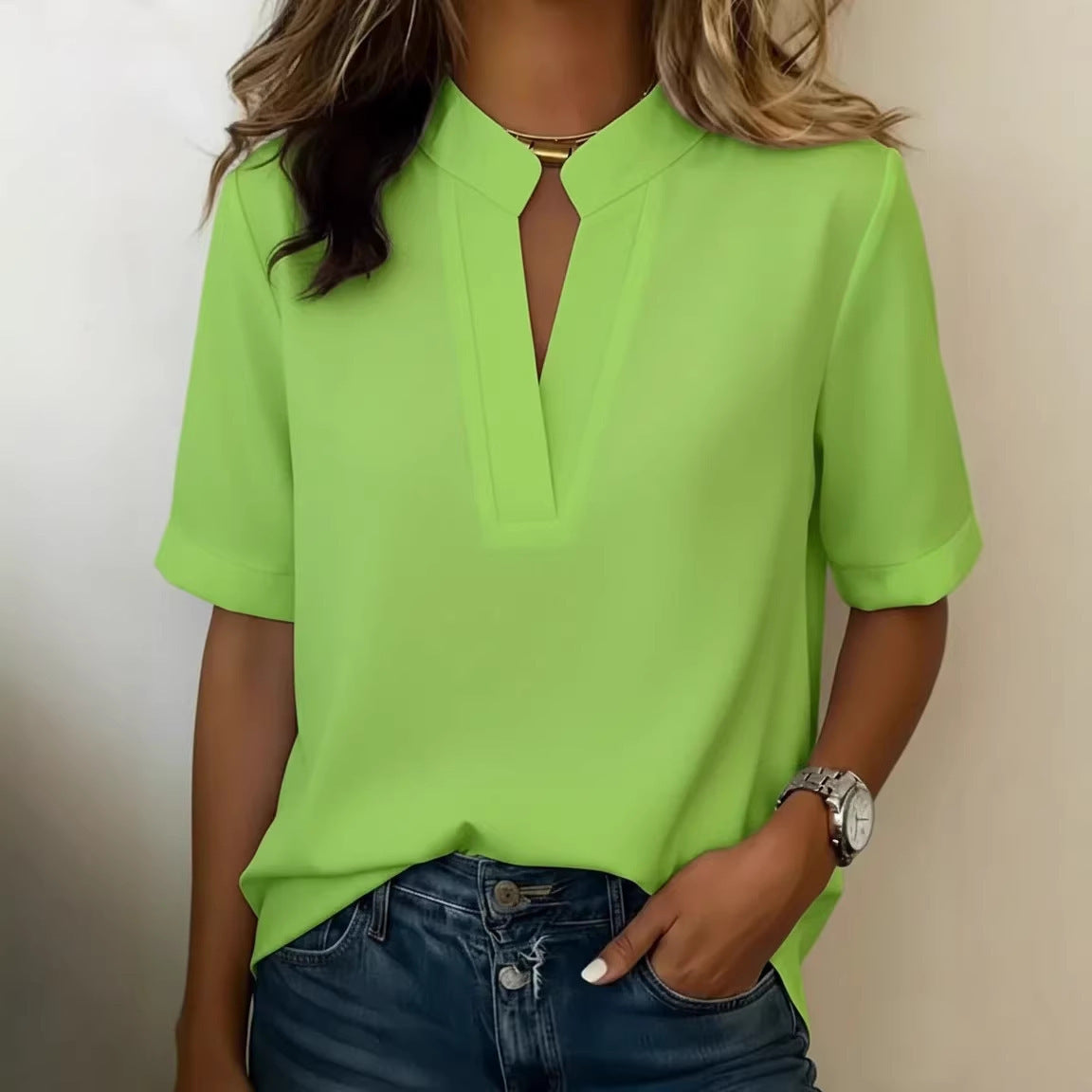 Damen Legeres Oberteil mit modernen Cut-Out-Details Echo Archiv 0
