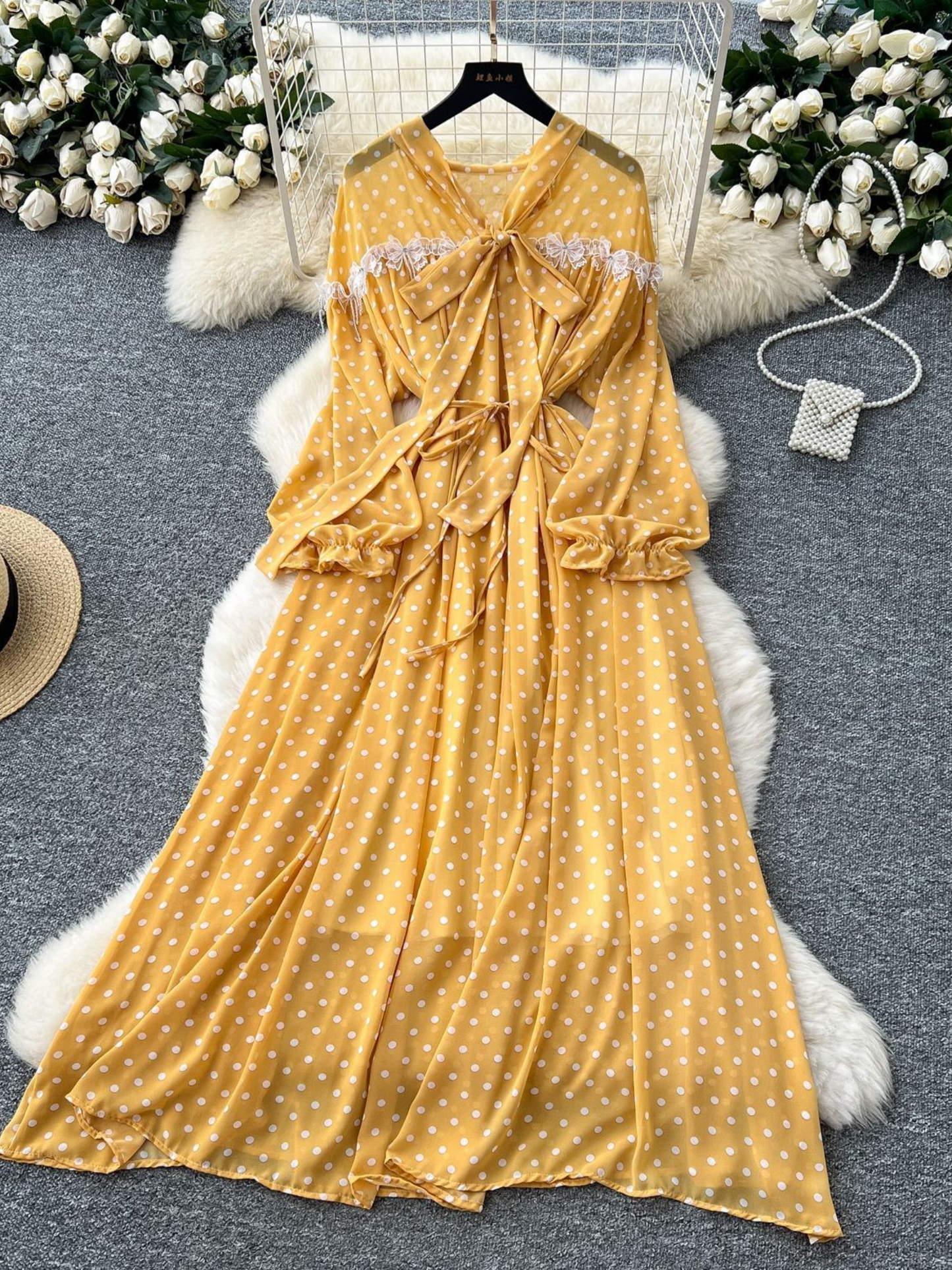 Damen Polka Dot Chiffon Kleid - Elegant & Leicht für Freizeit oder Festlich | Gelb