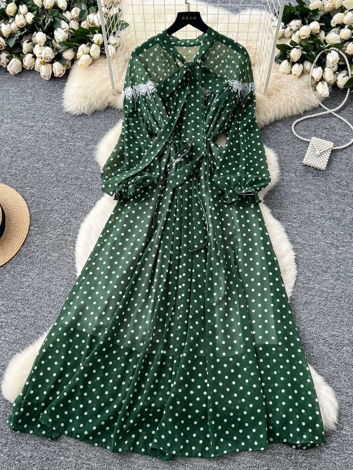 Damen Polka Dot Chiffon Kleid - Elegant & Leicht für Freizeit oder Festlich | Grun