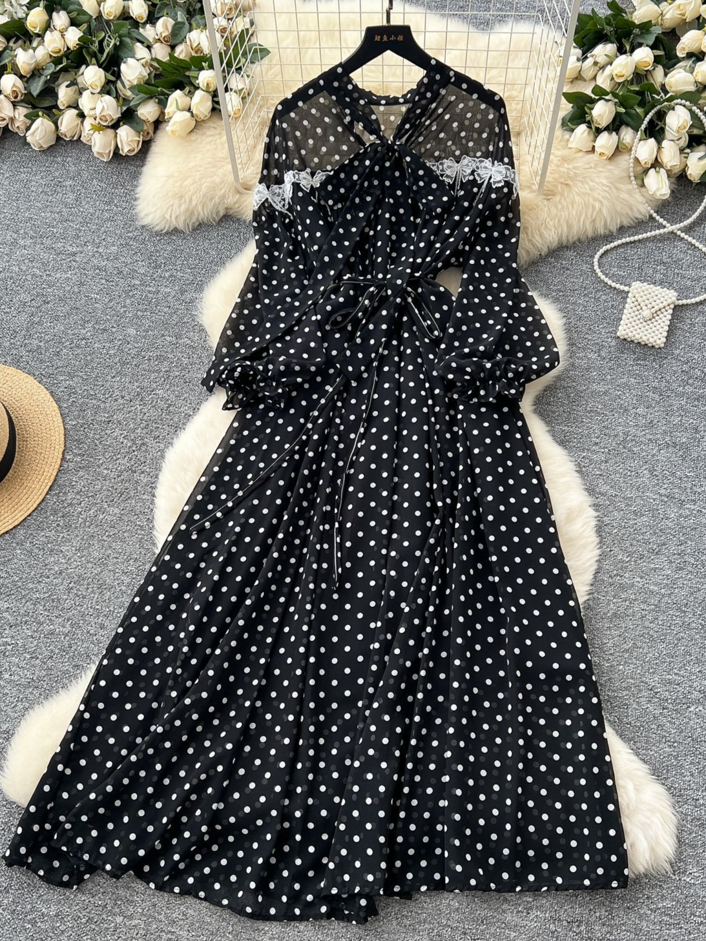 Damen Polka Dot Chiffon Kleid - Elegant & Leicht für Freizeit oder Festlich | Schwarz