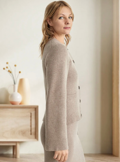 Damen Strickjacke, Ausgestellte Ärmel | Hüftlang 3