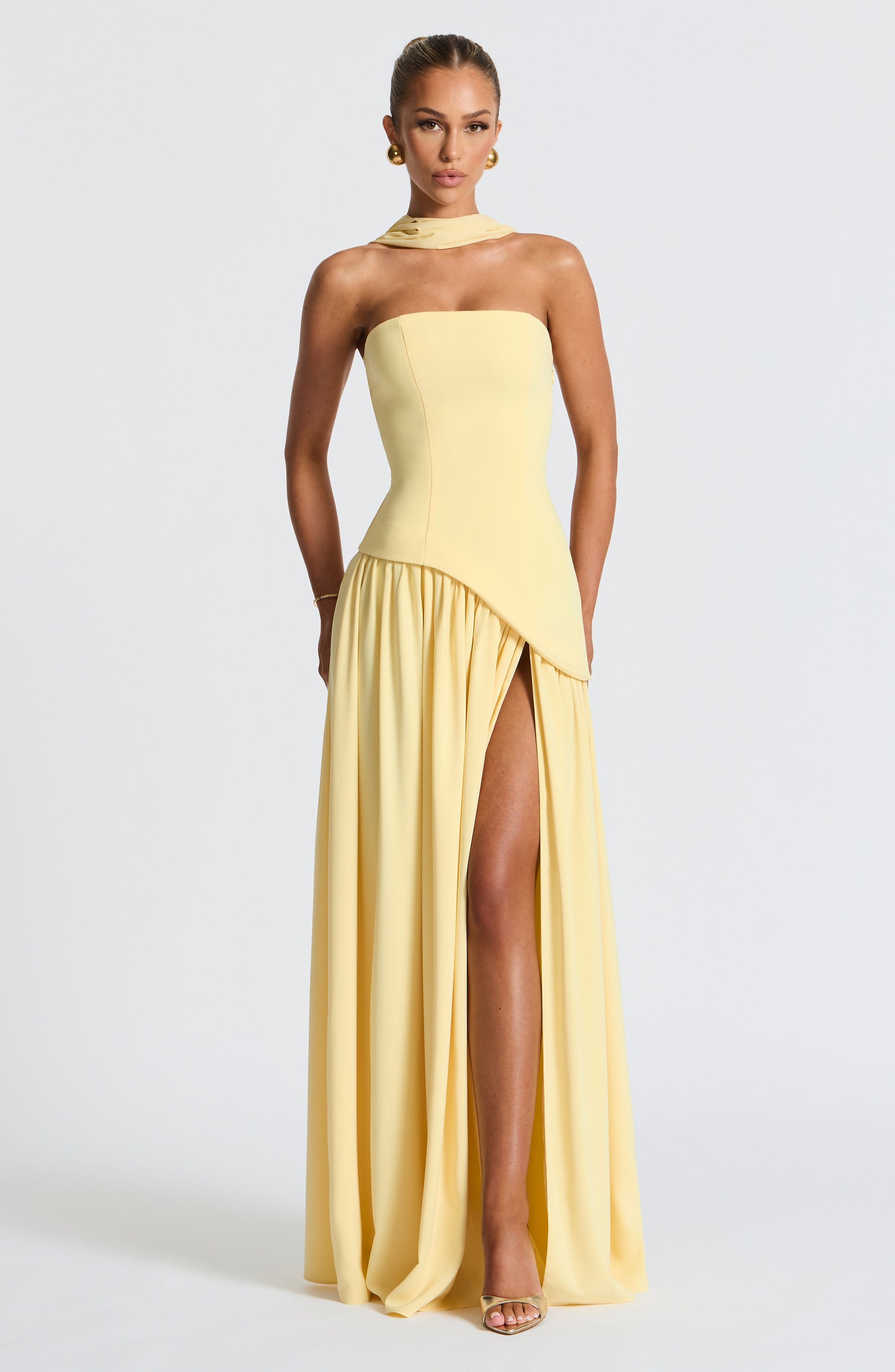 Damen Trägerloses Maxi-Abendkleid – Asymmetrische Taille, Korsett & Hoher Schlitz 0