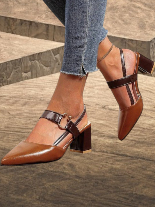 Damenschläger -Gurt Sandalen mit spitzem Zehendesign 0