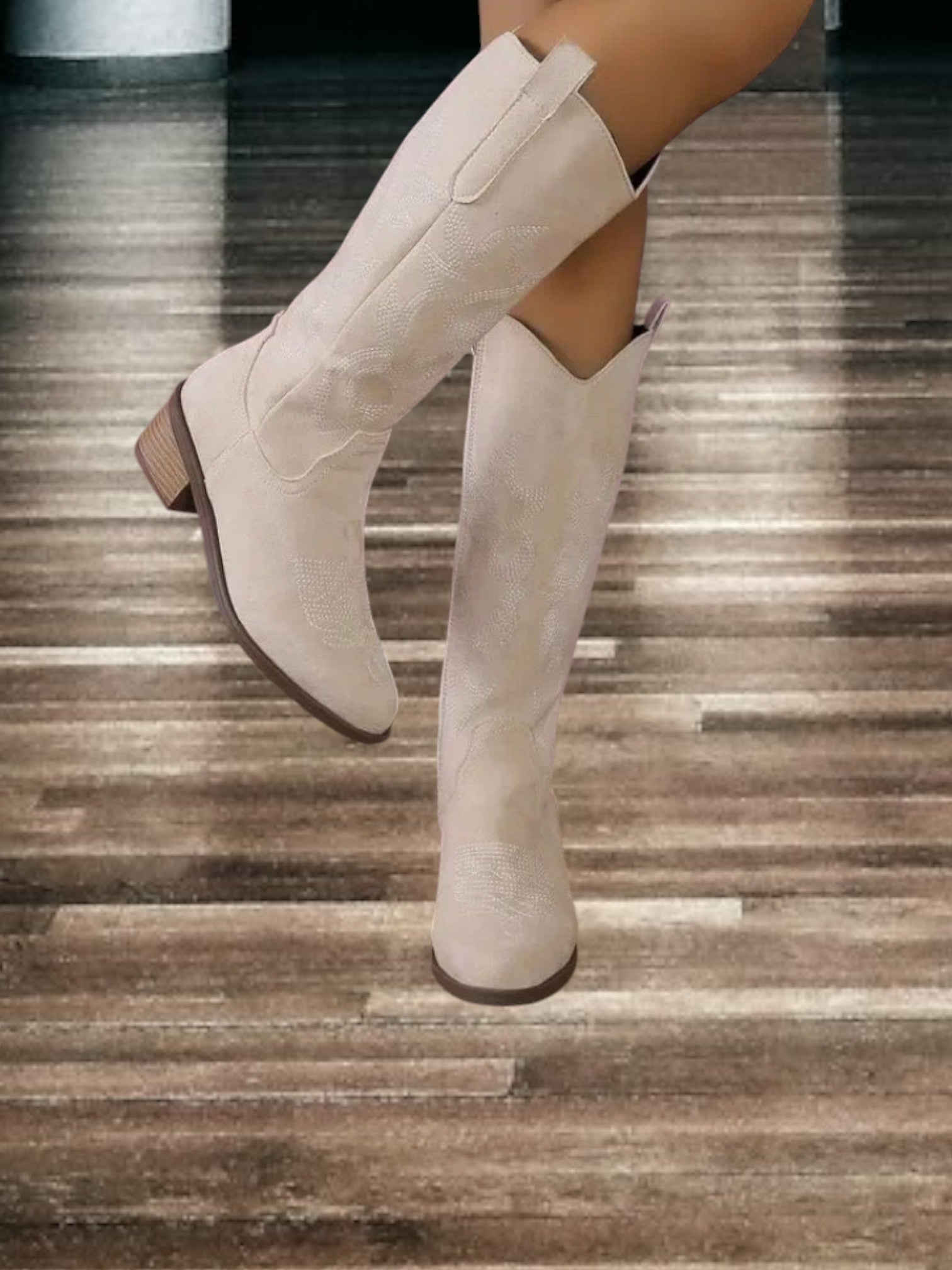 Diana | Klassische Wildleder Cowboy-Stiefel für Damen, Comfort Fit, Mittel Schaft | Beige