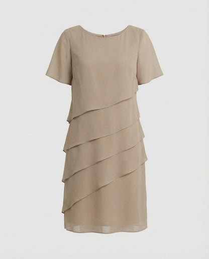 Minikleid Damen | Elegantes Stufenlagen-Design & Figurschmeichelnder Schnitt
