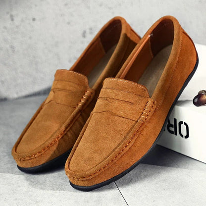 Echoarchiv | Klassische Wildleder Loafer für Herren 4