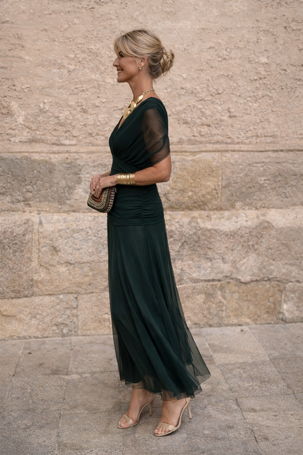Elegantes Maxikleid für Feste mit V-Ausschnitt 1