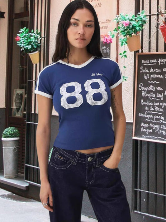 Evelyn | Sportliches Damen-T-Shirt mit figurbetontem Schnitt, kurze Ärmel, Baumwollmischung | Blau