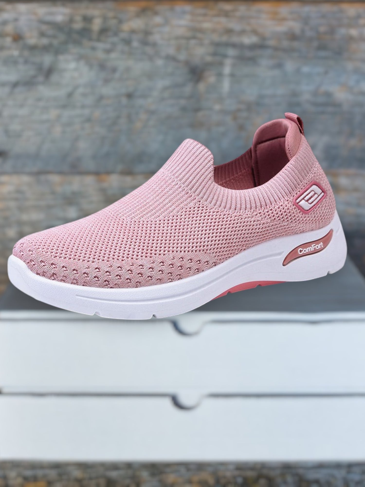 FAMKE | Orthopädische Sneaker Damen mit Kissenkomfort, Atmungsaktiv und Wetterfest für breite Füße | Rosa