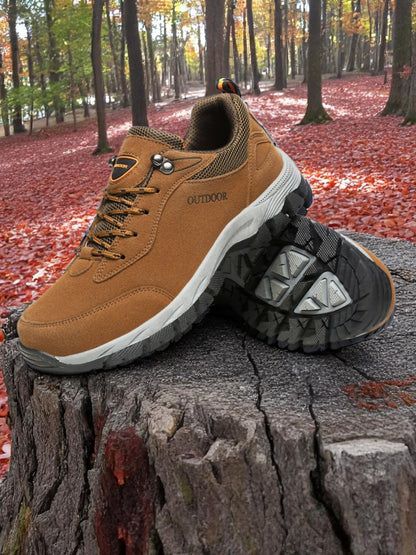 Fedde | Ergonomische Wanderschuhe für Damen und Herren aus robustem Leder mit breiter Zehenbox und rutschfester Sohle | Braun 3
