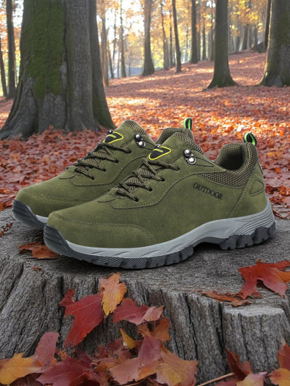 Fedde | Ergonomische Wanderschuhe für Damen und Herren aus robustem Leder mit breiter Zehenbox und rutschfester Sohle | Grün 3