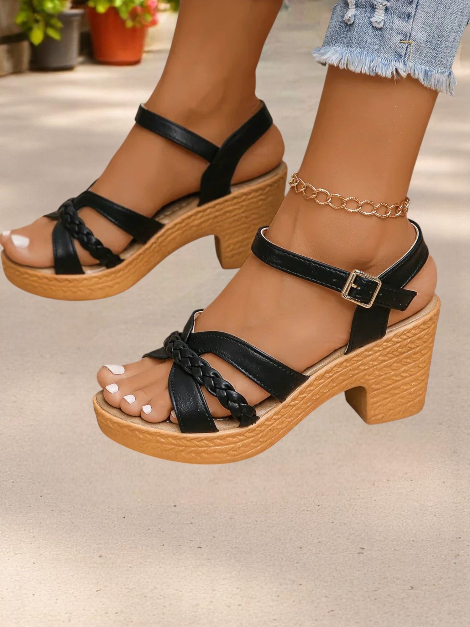 Gianna | Orthopädische Plateau Sandalen für Damen mit Mid-Heel und offenem Zehen Design | Schwarz