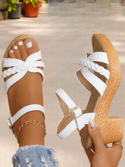 Gianna | Orthopädische Plateau Sandalen für Damen mit Mid-Heel und offenem Zehen Design | Weiß 2