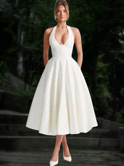 Hanna | Elegantes A-Linien Hochzeitskleid mit tiefem V-Ausschnitt aus hochwertigem Stoff | WeiB 2