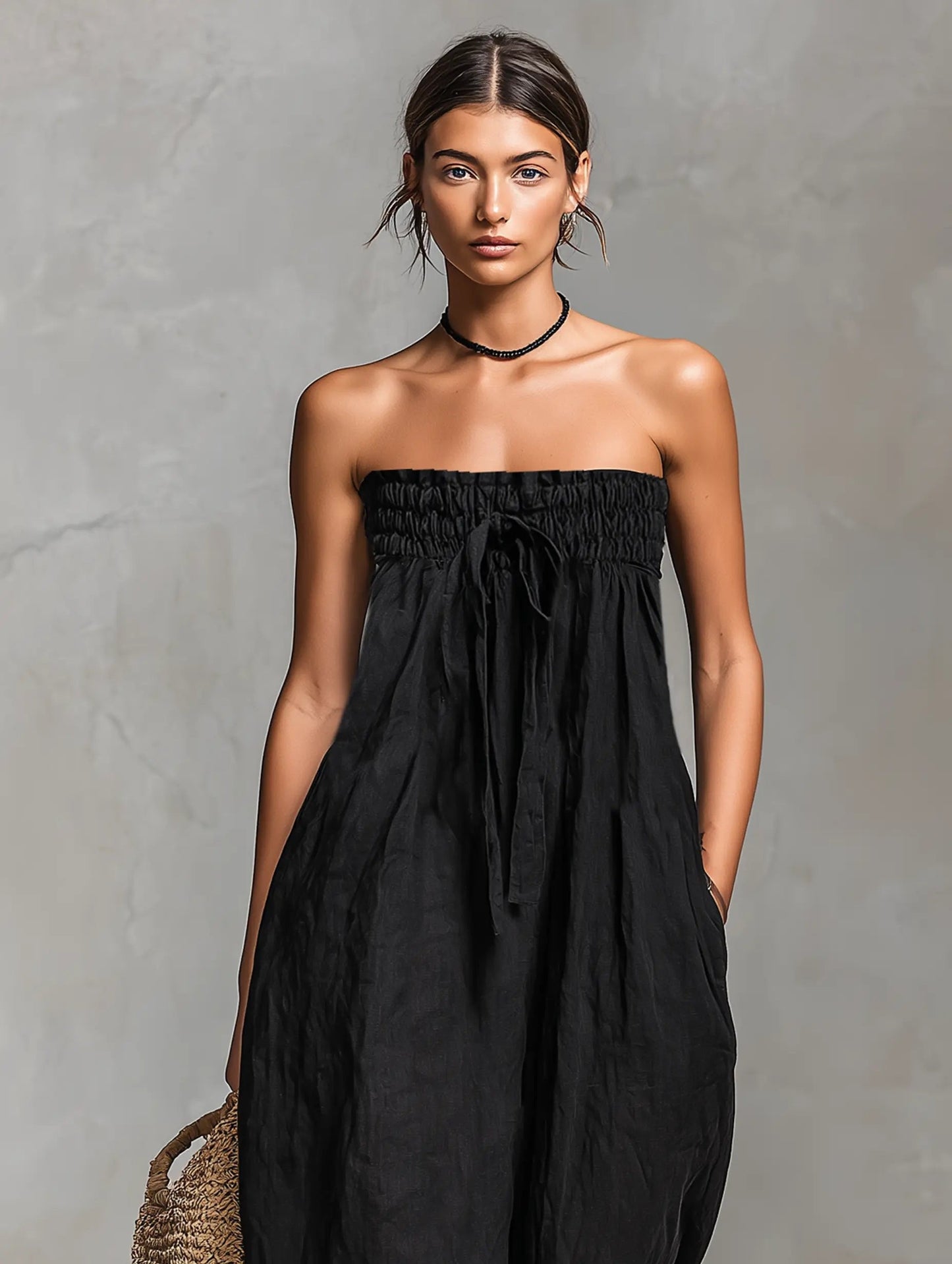 Jumpsuit Damen | Trägerloses Wide Leg Design & Bindung