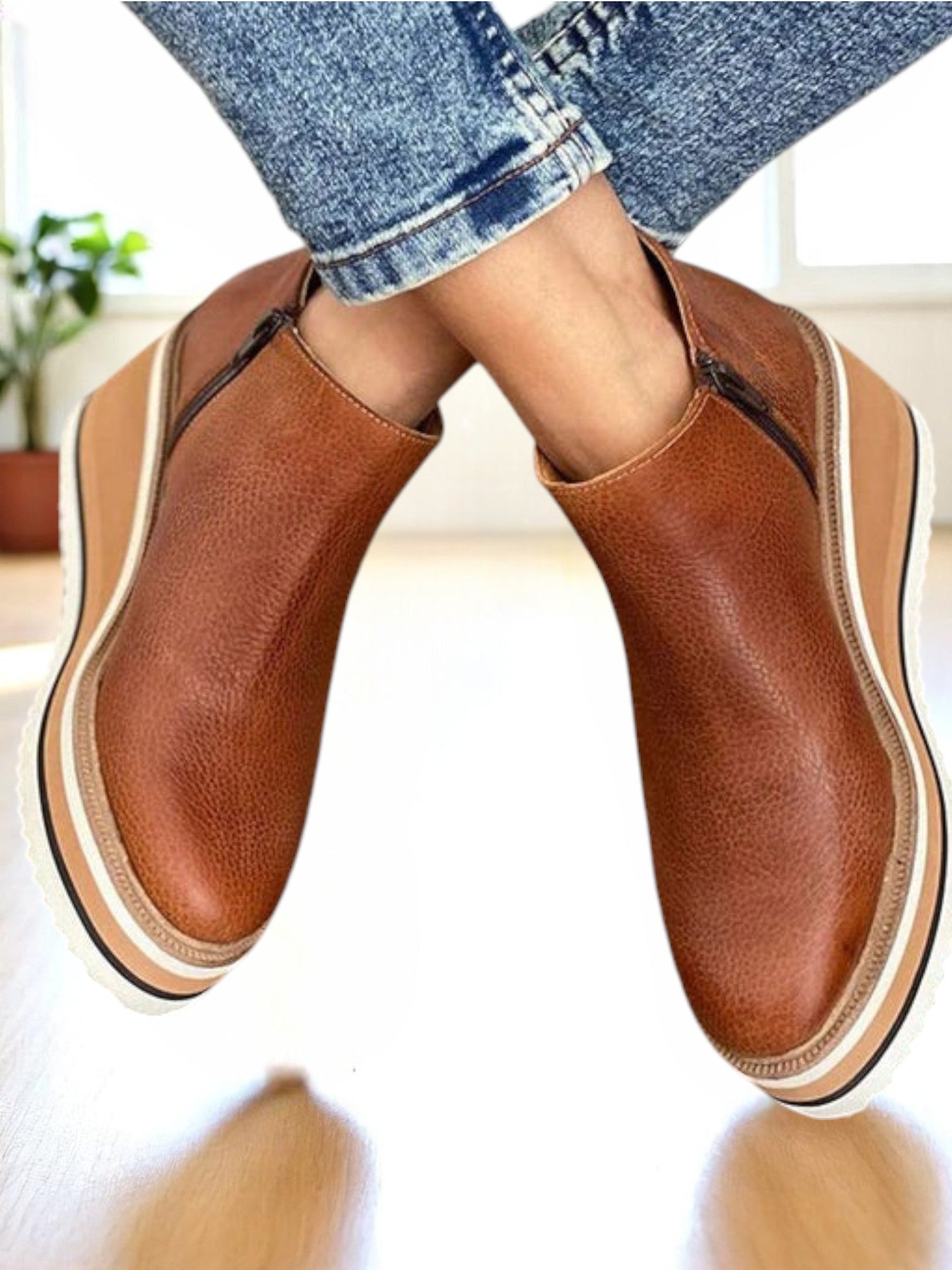 Kamala | Bequeme Keilstiefelette aus hochwertigem Lederimitat im seitlichen Reißverschluss-Design, knöchelhoch und vielseitig kombinierbar