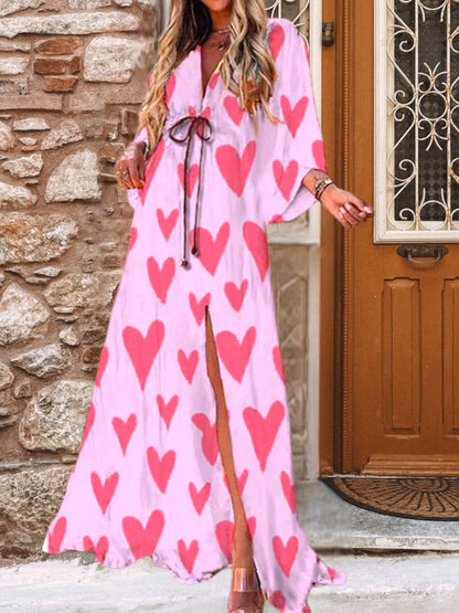 Leichtes farbenfrohes Maxikleid mit langen Ärmeln und lässigen Passform