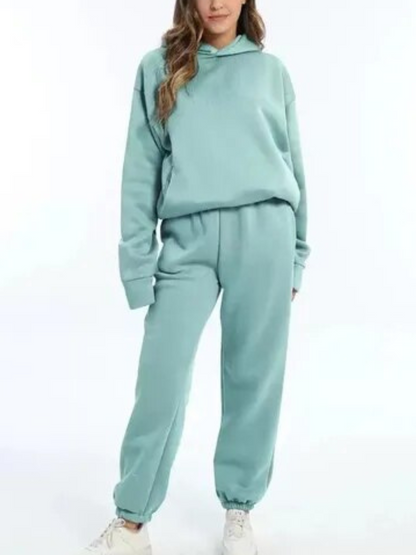 Loungewear-Set | Kuscheliger Hoodie & Jogginghose