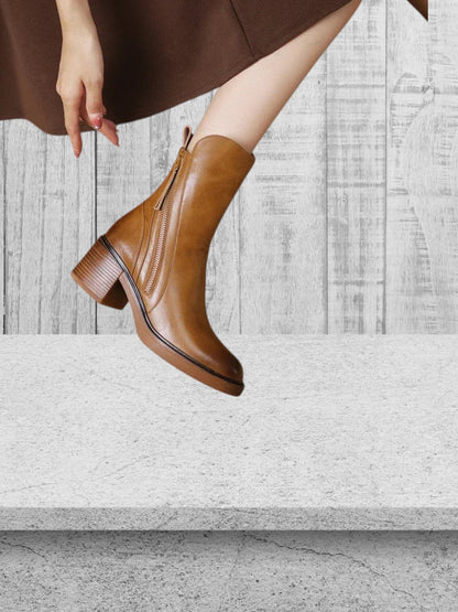 Margarete | Elegante Lederstiefeletten mit goldenem Reißverschluss und braunem Absatz für Damen | Braun 2