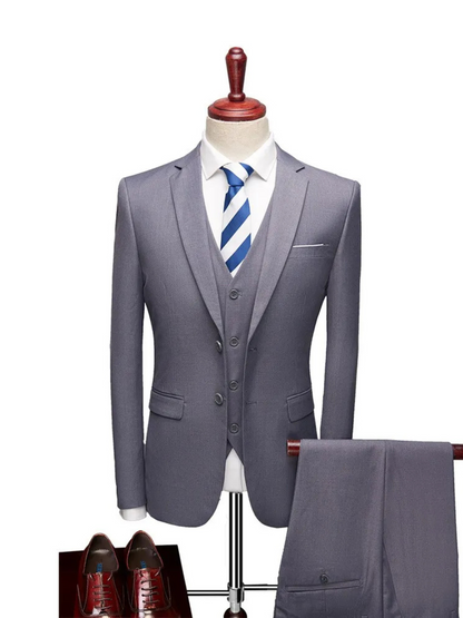 Maßgeschneiderter Anzug für Herren | 3-teiliges Design 4