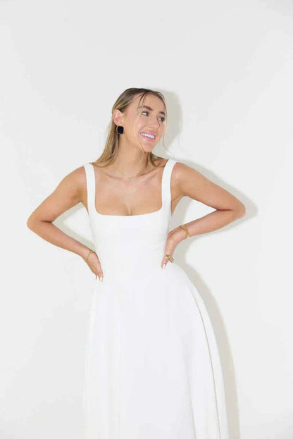 Midikleid Damen | Eckiger Ausschnitt & A-Linie Silhouette