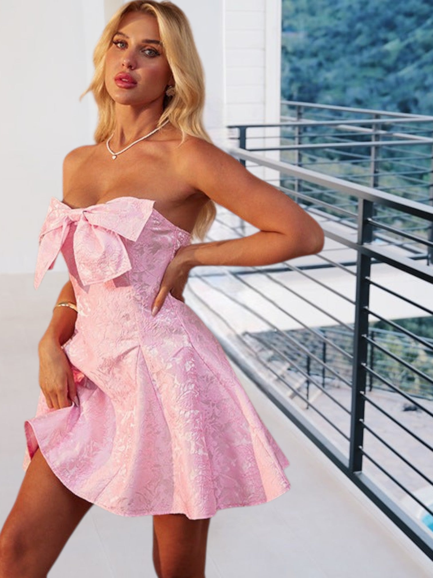 Nena | Elegantes Schulterfreies Minikleid mit Voluminösem Detail für Festliche Anlässe | Rosa 3