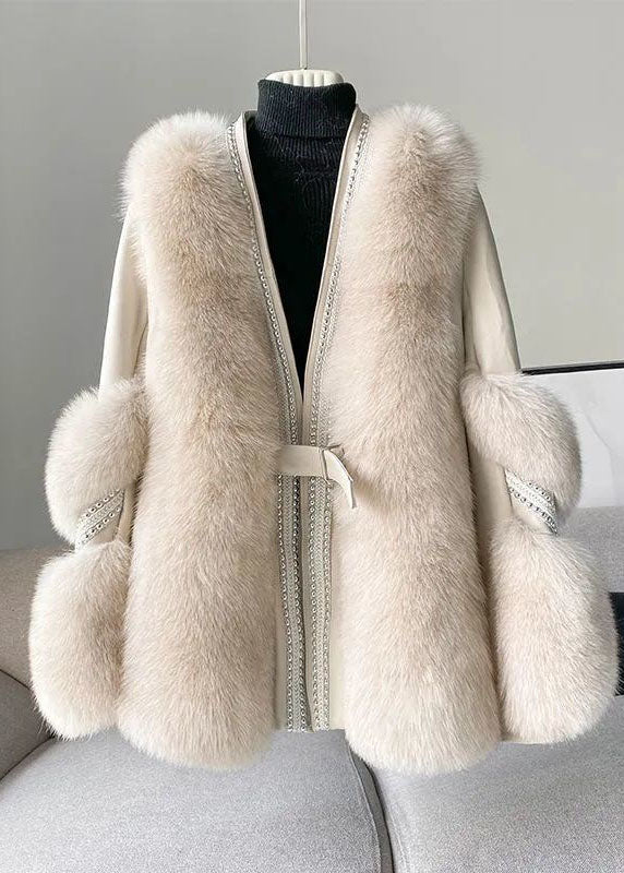 Nerzhaar-Wintermantel für Damen, V-Ausschnitt | Winter 2