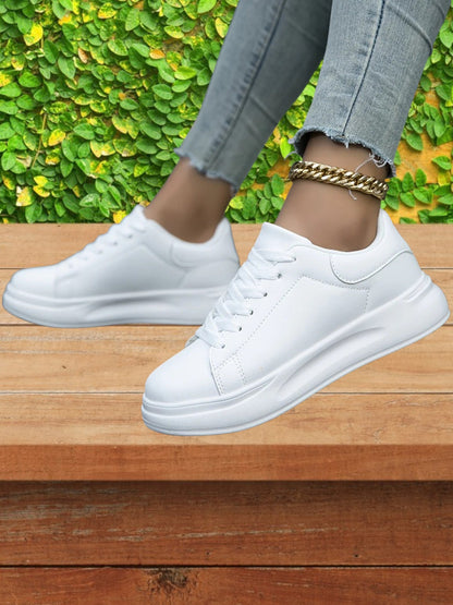 Niedrig Geschnittene Schnürsneaker aus Leder mit Rutschfester Dicke Sohle