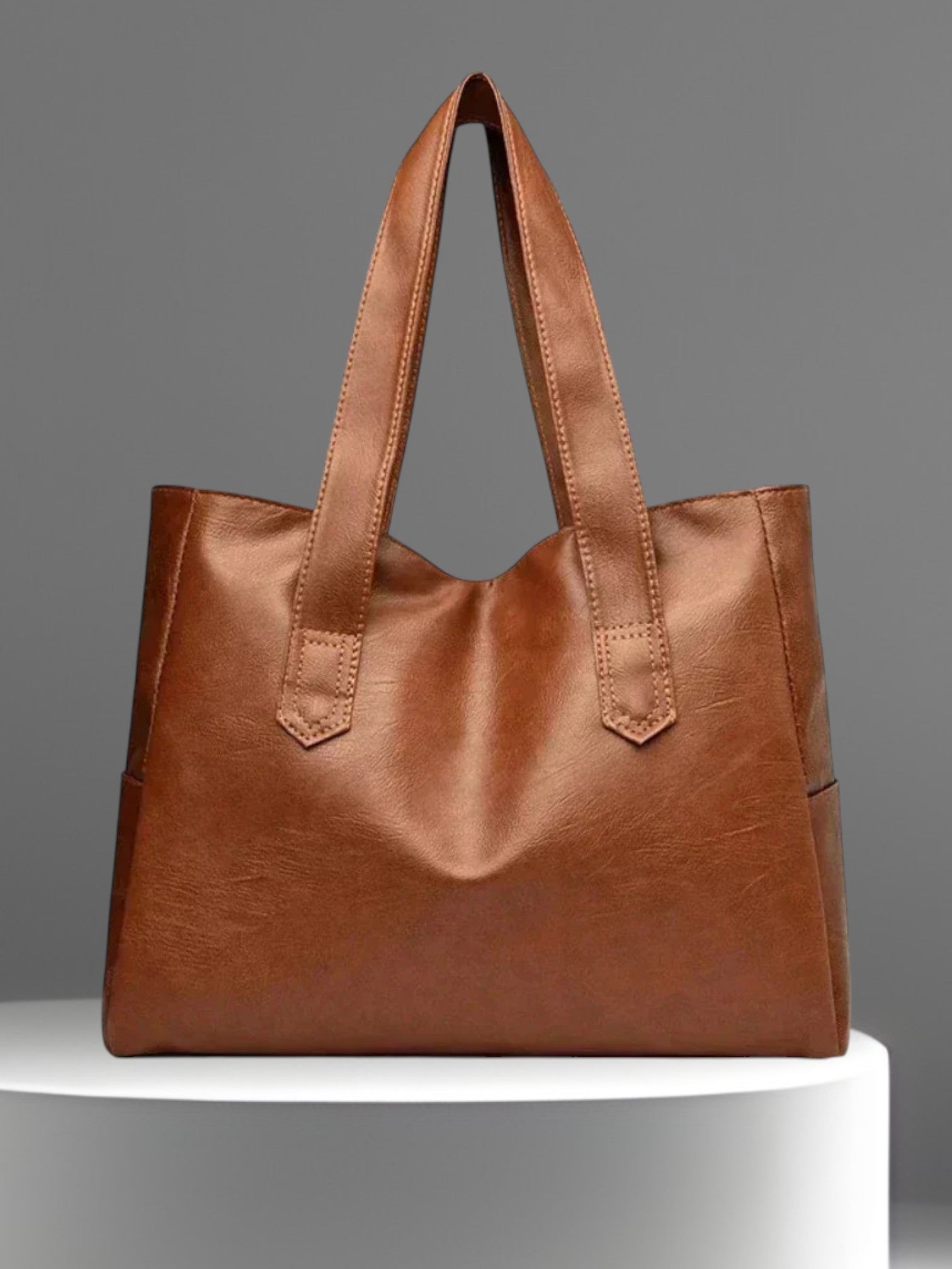 Nora | Minimalistische Umhängetasche Damen aus weichem Leder, handgefertigt, elegantes Design, vielseitig einsetzbar | Braun 2
