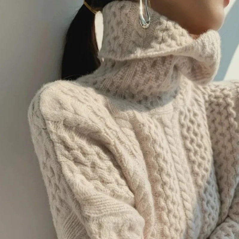Rollkragenpullover Damen | Figurbetont, Hoher Kragen | Winter 1