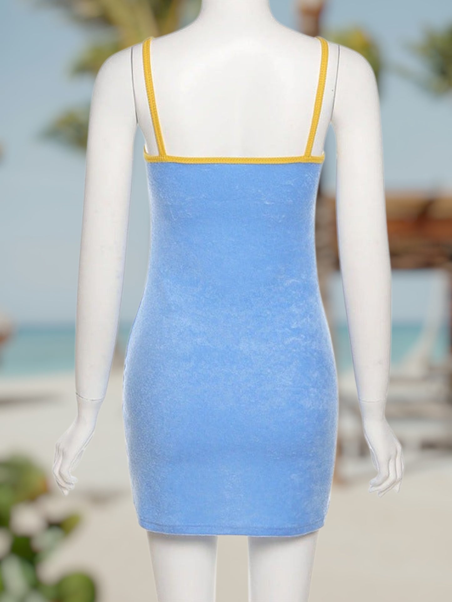 Seloura | Elegantes Strandkleid Damen mit verstellbaren Spaghettiträgern und raffiniertem Einschnitt | Blau 2