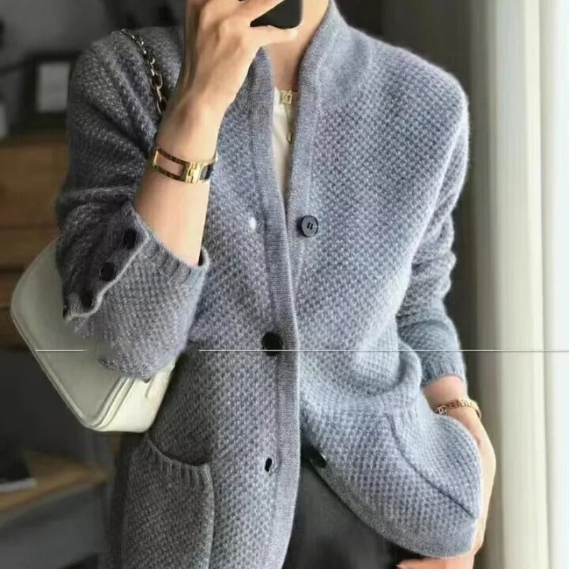 Strickjacke für Damen, Knopfverschluss | Normale Passform 2